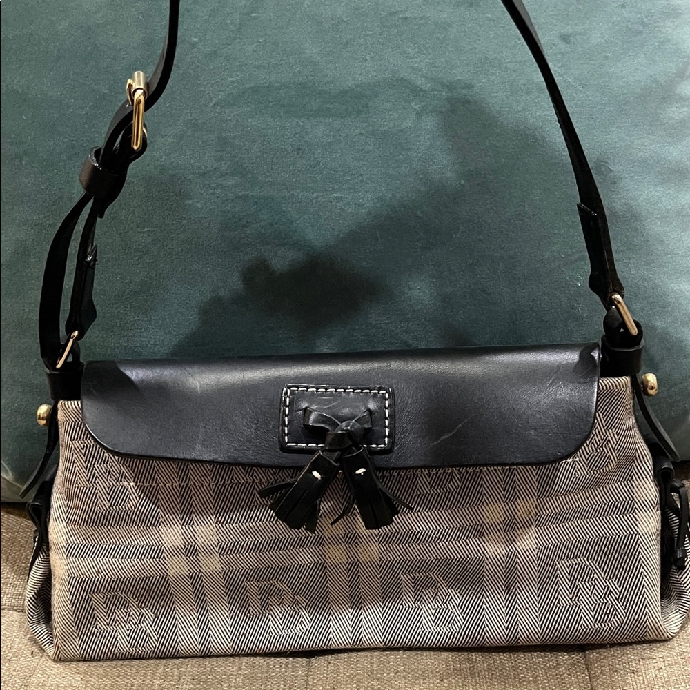 Dooney & Burke Elegant Black and Brown Women's Shoulder